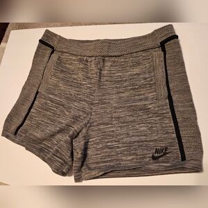 Nike Women's Heathered Gray Athletic Shorts